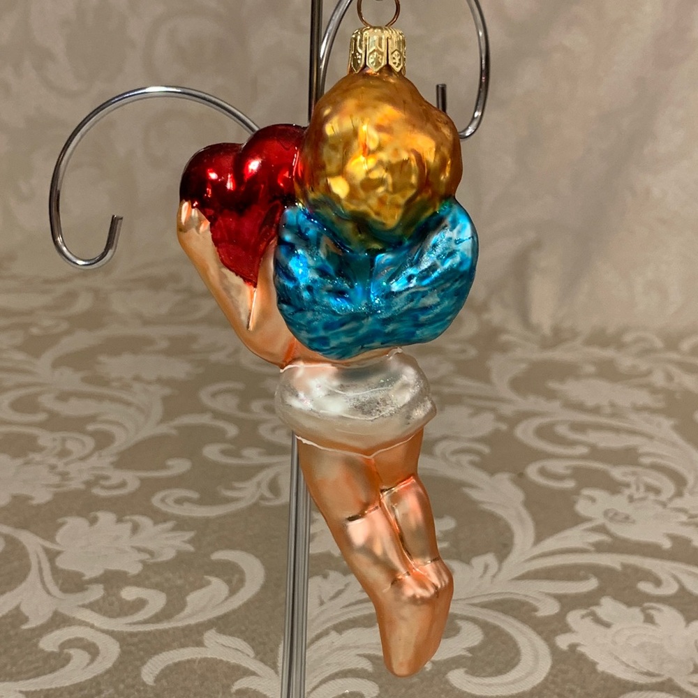 Christopher Radko’s “Love Is In The Air” - Picture 3 of 6
